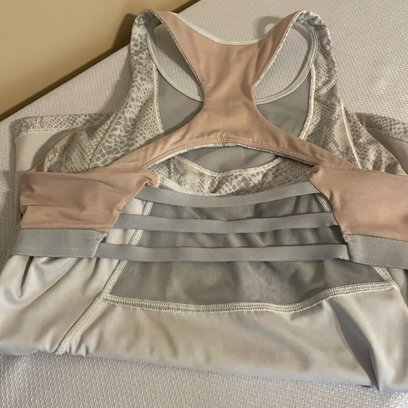 Lululemon women’s tank top 12 workout Athletic snake print stretch soft grey - Picture 8 of 10